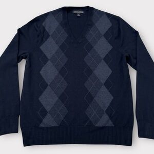 Banana Republic Men's Washable 100% Merino Wool Argyle V-Neck Sweater, Small